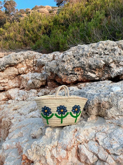 Hand Embroidered Market Basket - Daisy