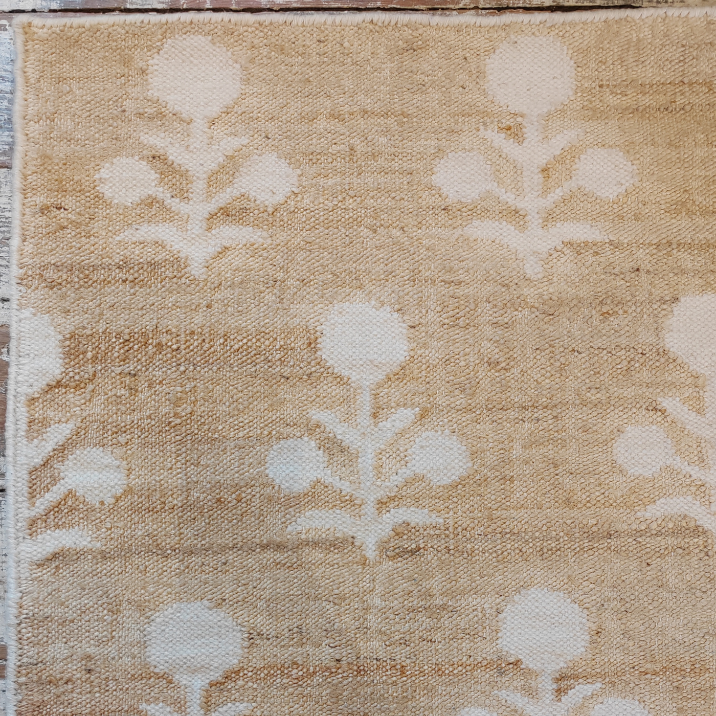 Floral Jute Rug - Natural & Off-White - 2.0 x 3.0m