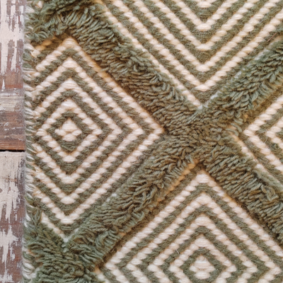 Diamond Tufted Hand Woven Wool Rug - Green & Off-White - 2.0 x 3.0m