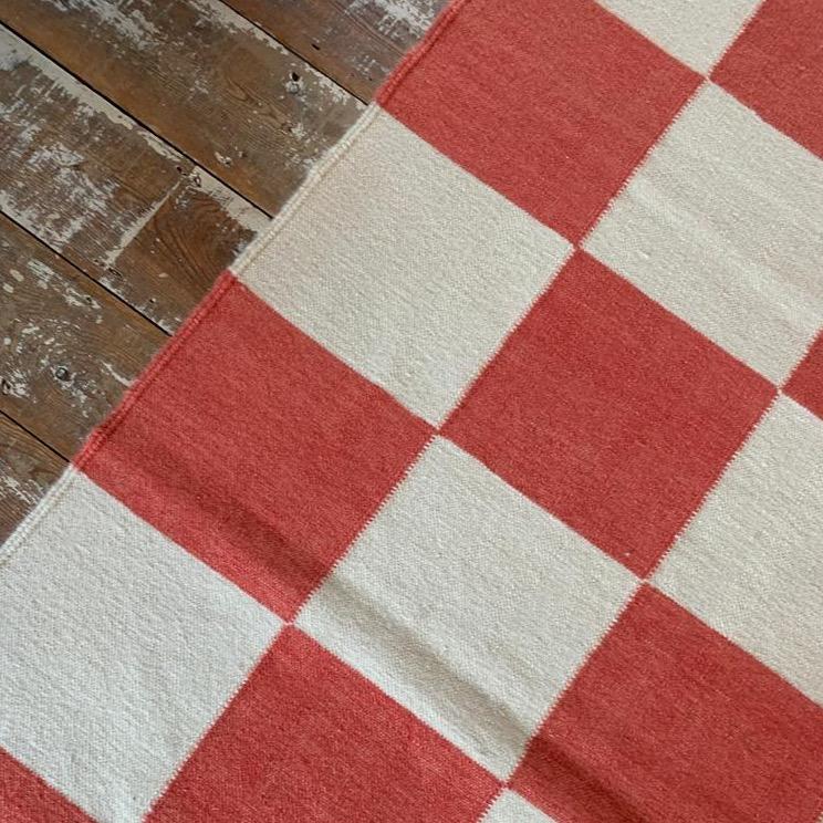 Chequerboard Flatweave Rug - Custom Colours & Size – Bombay Sprout Ltd
